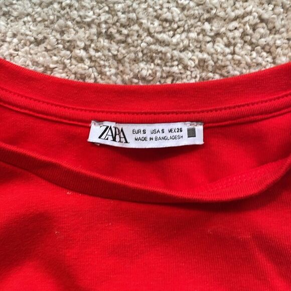 Zara Red Ruched Crop Muscle Tee size small - Picture 2 of 7